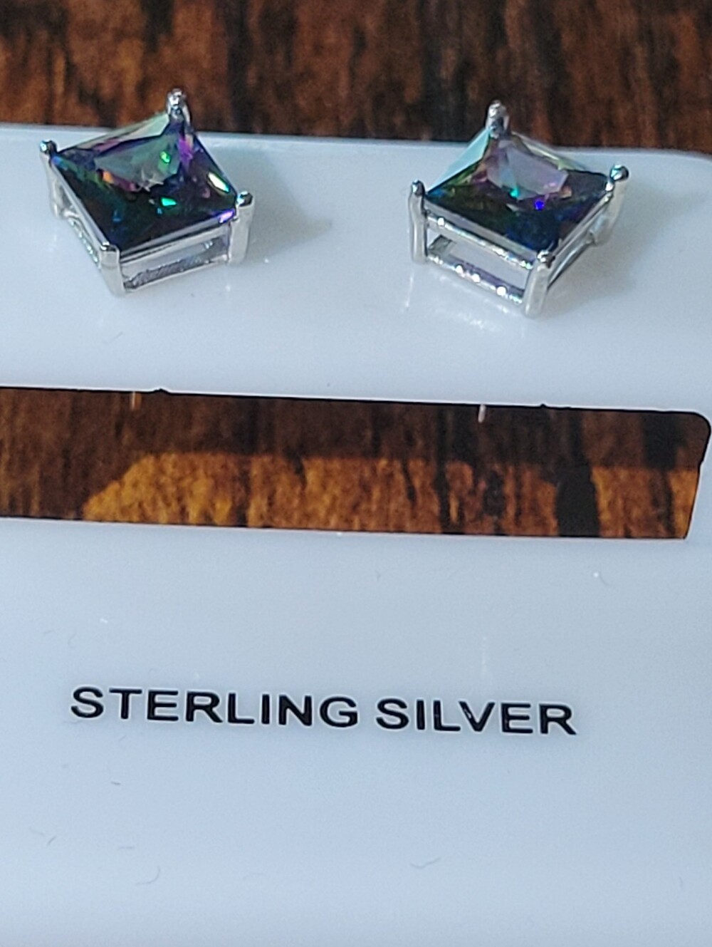 Sterling Silver Princess Cut Earnings